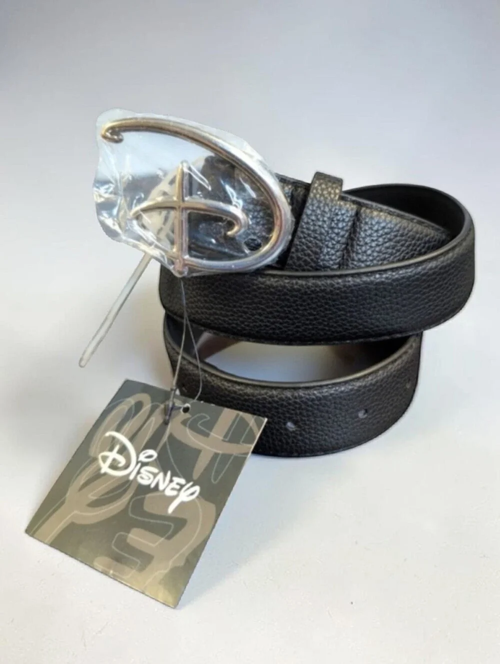 DISNEY 2024 Black Belt Size M Polished Metal Logo Buckle NWT